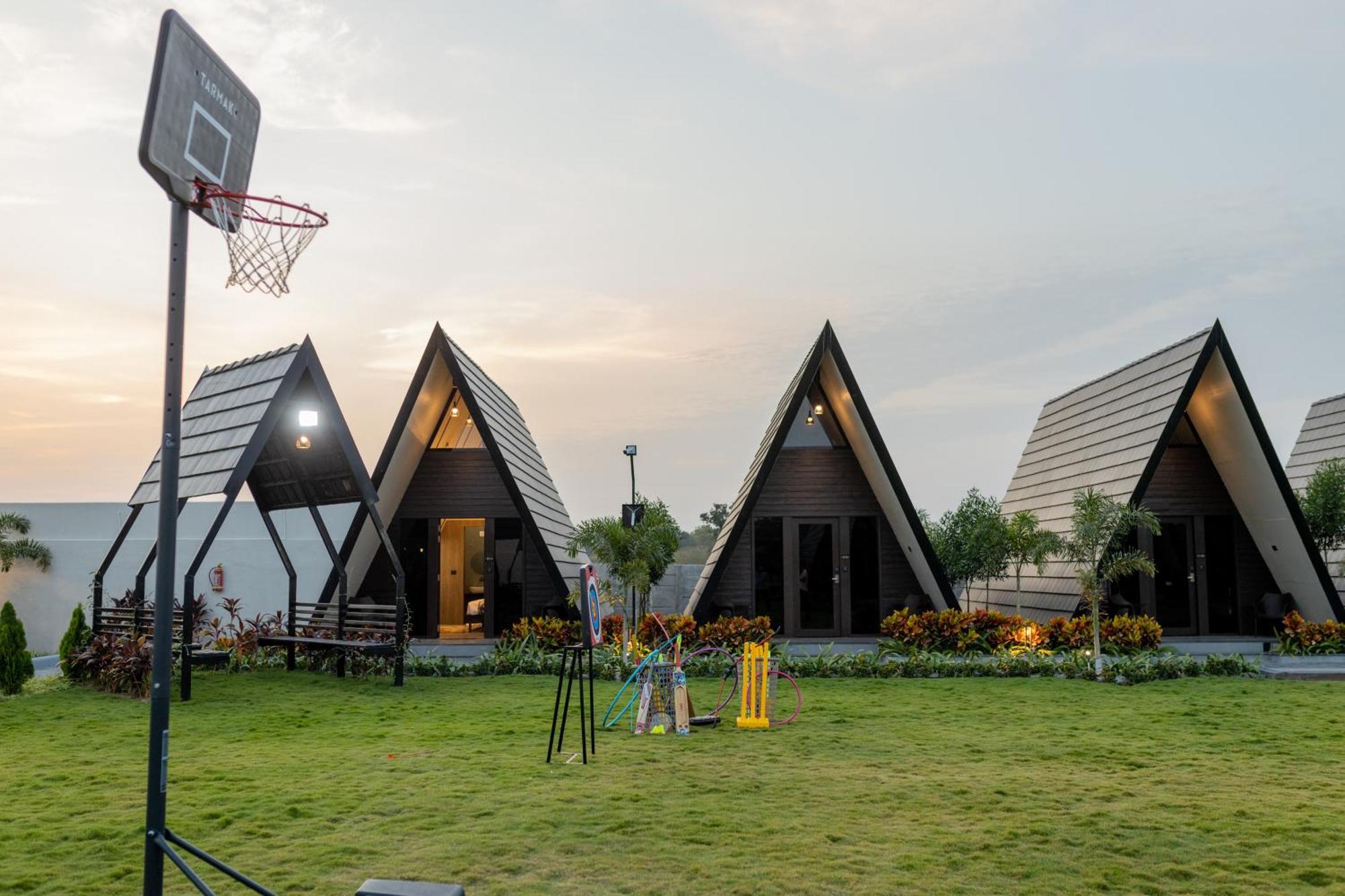 Regenta Resort Vindhyachal, Statue Of Unity Kevadia 外观 照片